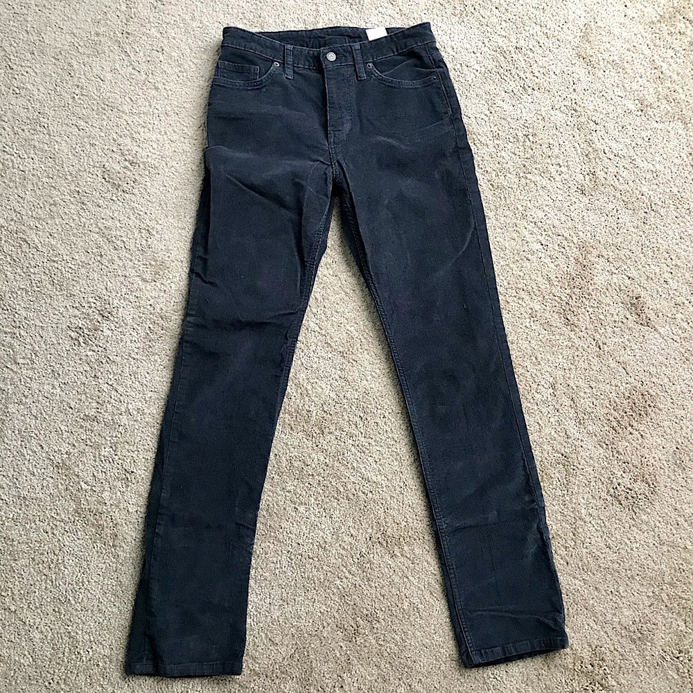 Navy Womens Patagonia corduroys!